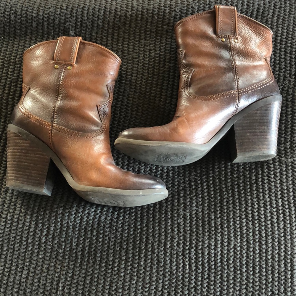 Women’s Lucky Brand booties